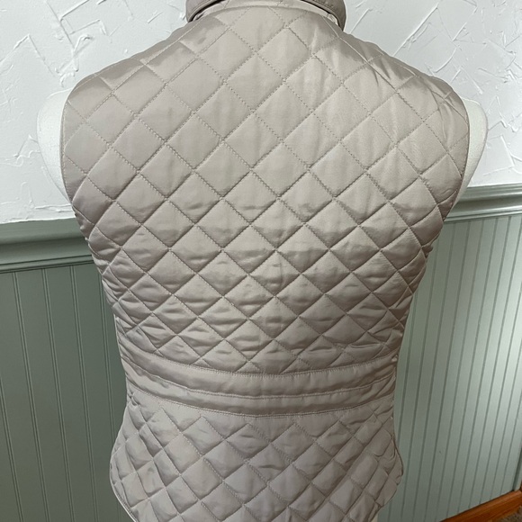 Westport 1962‎ Quilted Zippered Vest Pockets Beige Woman’s Size Small - Picture 2 of 5
